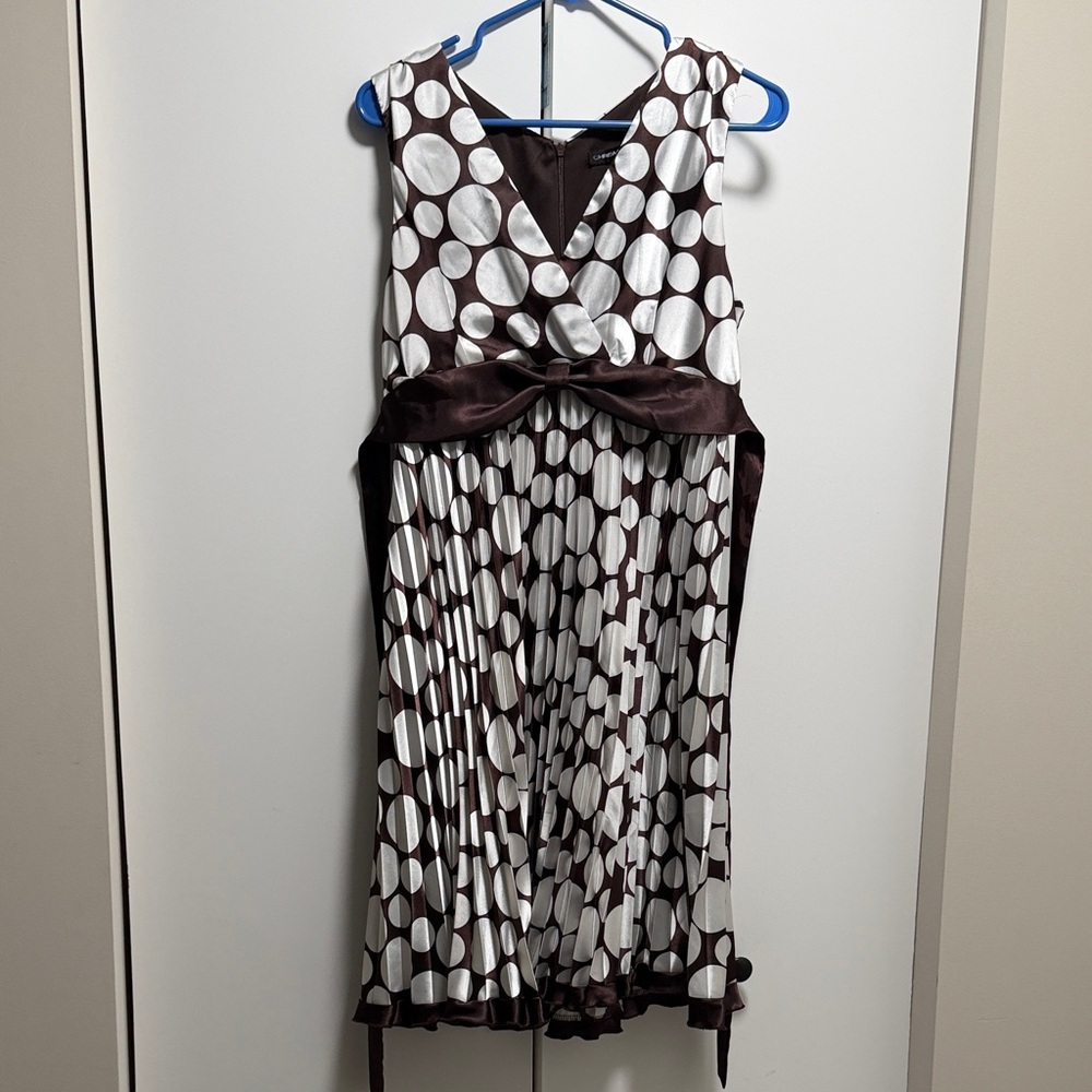 Chris McLaughlin Brown and White Dress